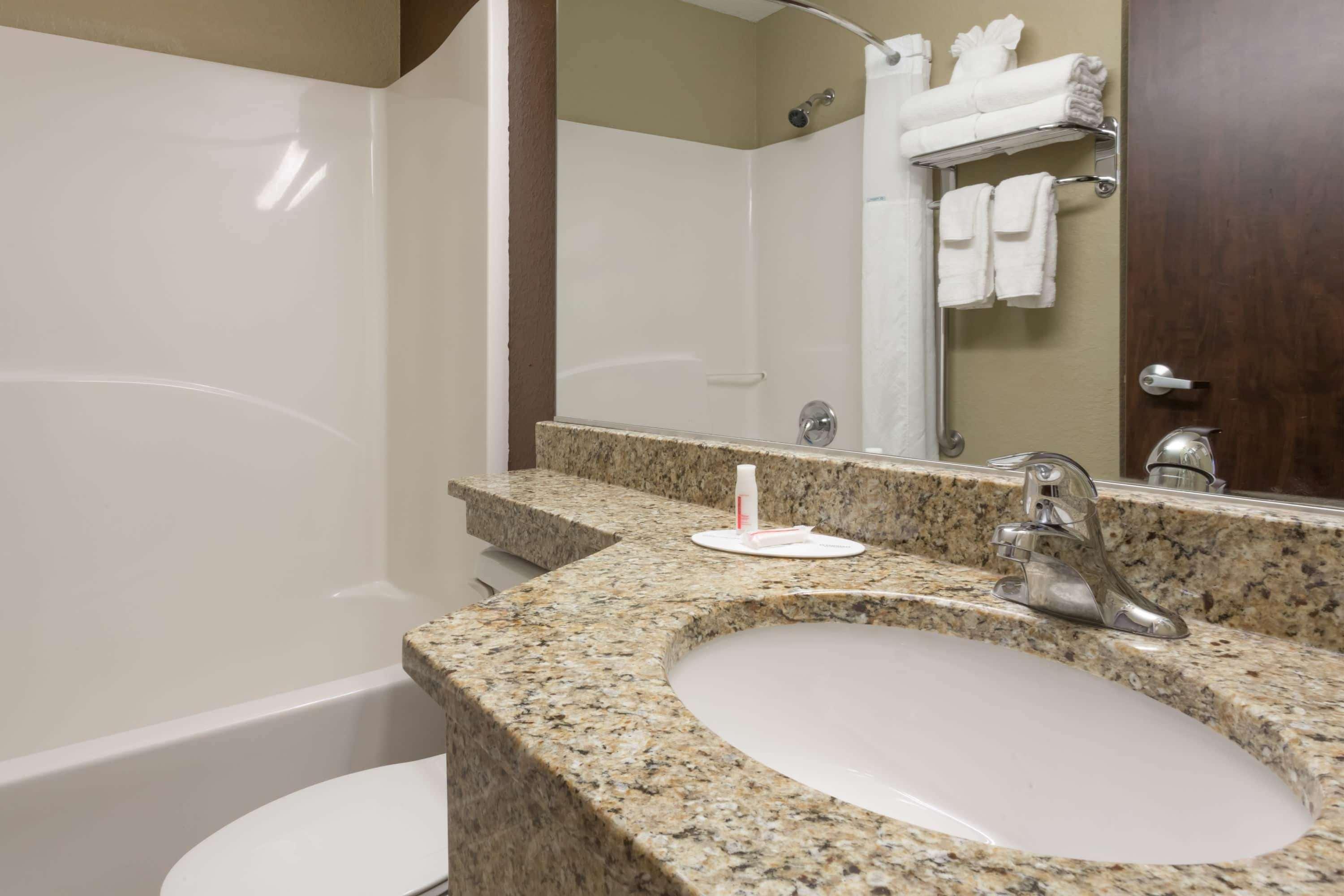 Microtel Inn & Suites By Wyndham Jacksonville Airport Kültér fotó