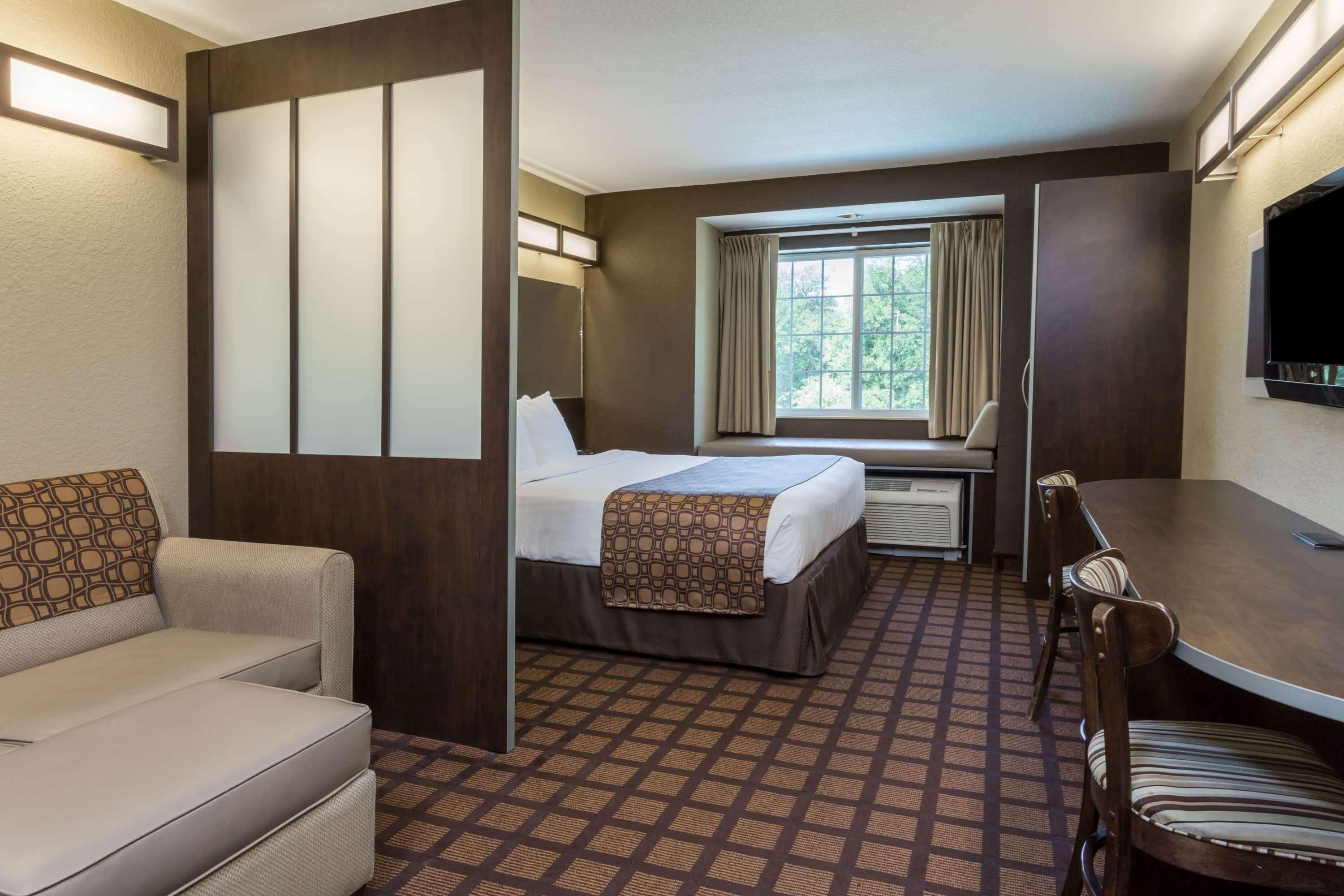 Microtel Inn & Suites By Wyndham Jacksonville Airport Kültér fotó